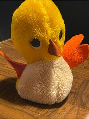 Vintage 1977 Bean Bag Stuffed Animal Duck. Animal Fair. Yellow. Small
